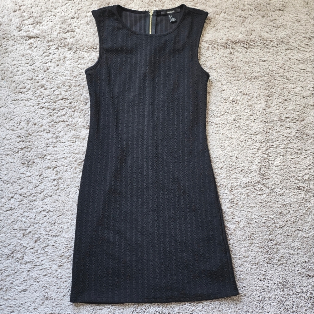 Elegant Black Sleeveless Dress
